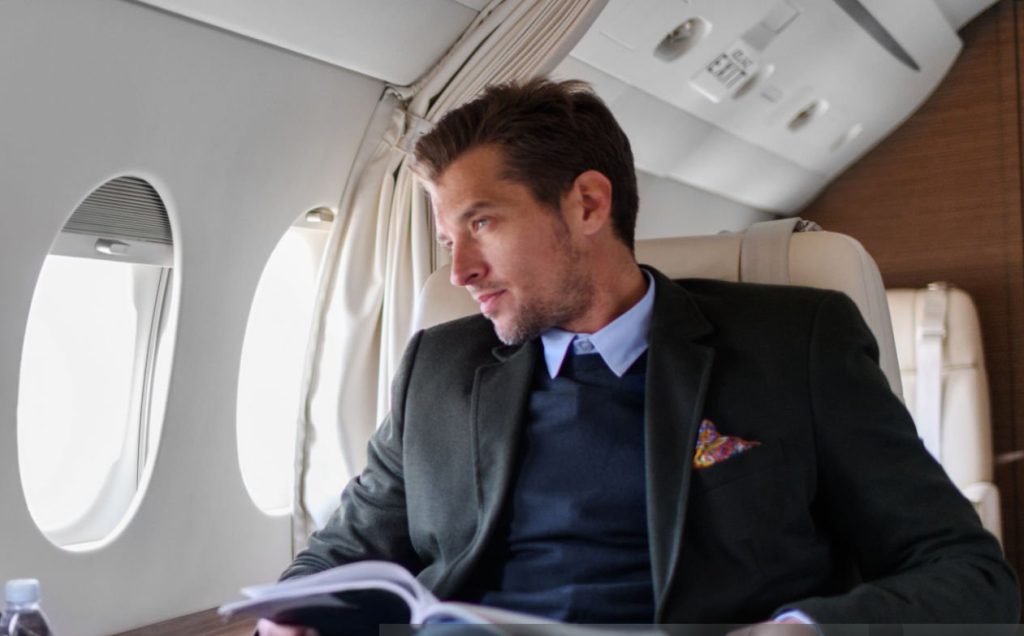 Best time to book Amritsar to Melbourne flight